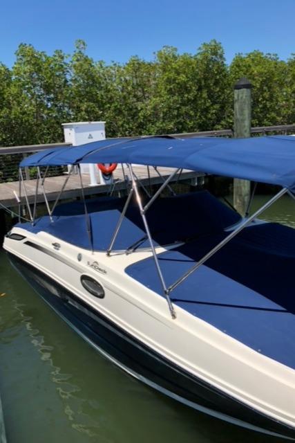 2011 Sea Ray 260 Sundeck