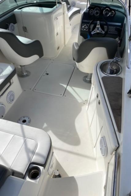 2011 Sea Ray 260 Sundeck