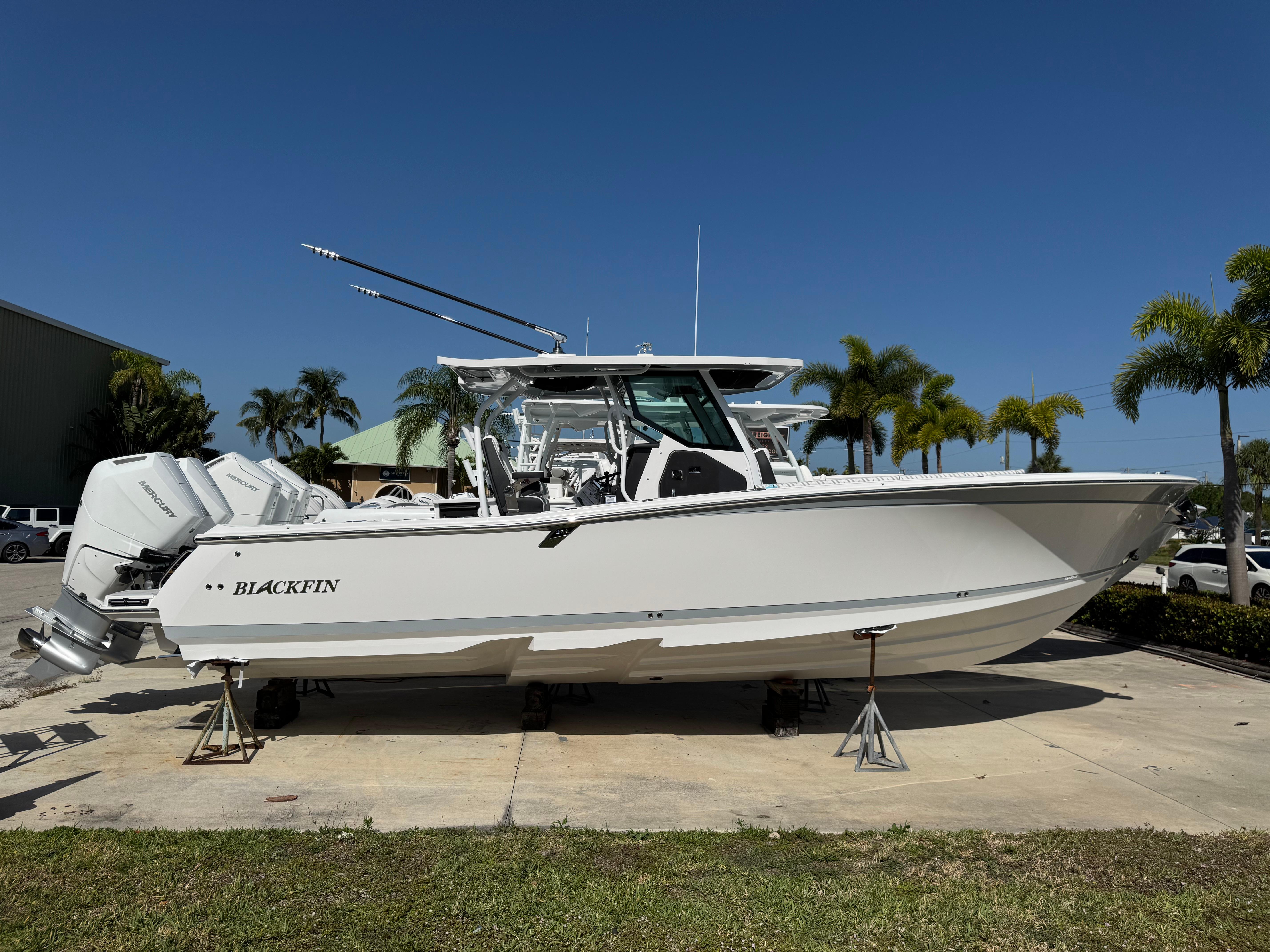 Blackfin-332 CC 2025 -FL-US-9755228
