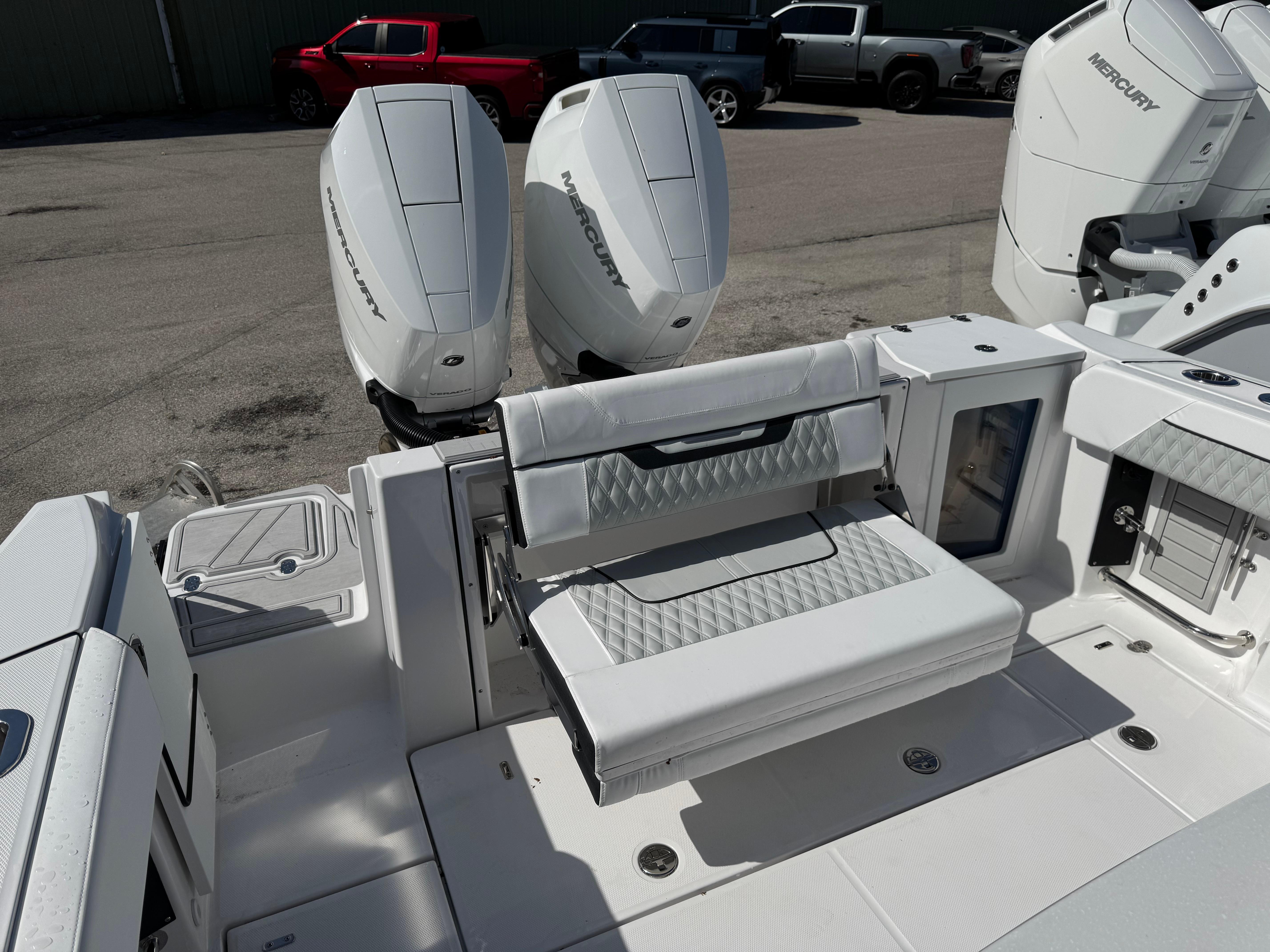 Blackfin-332 CC 2025 -FL-US-9755228 | Thumbnail