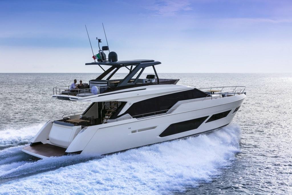 2022 Ferretti Yachts 73 