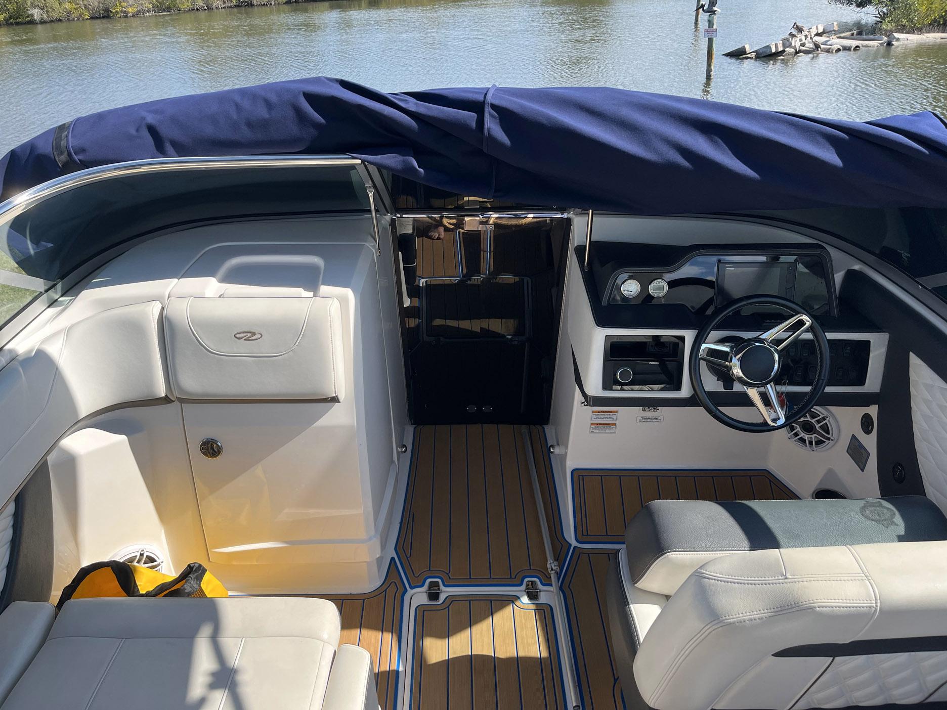 2018-regal-26-fasdeck-power-9705203-20250305101139564-1_XLARGE