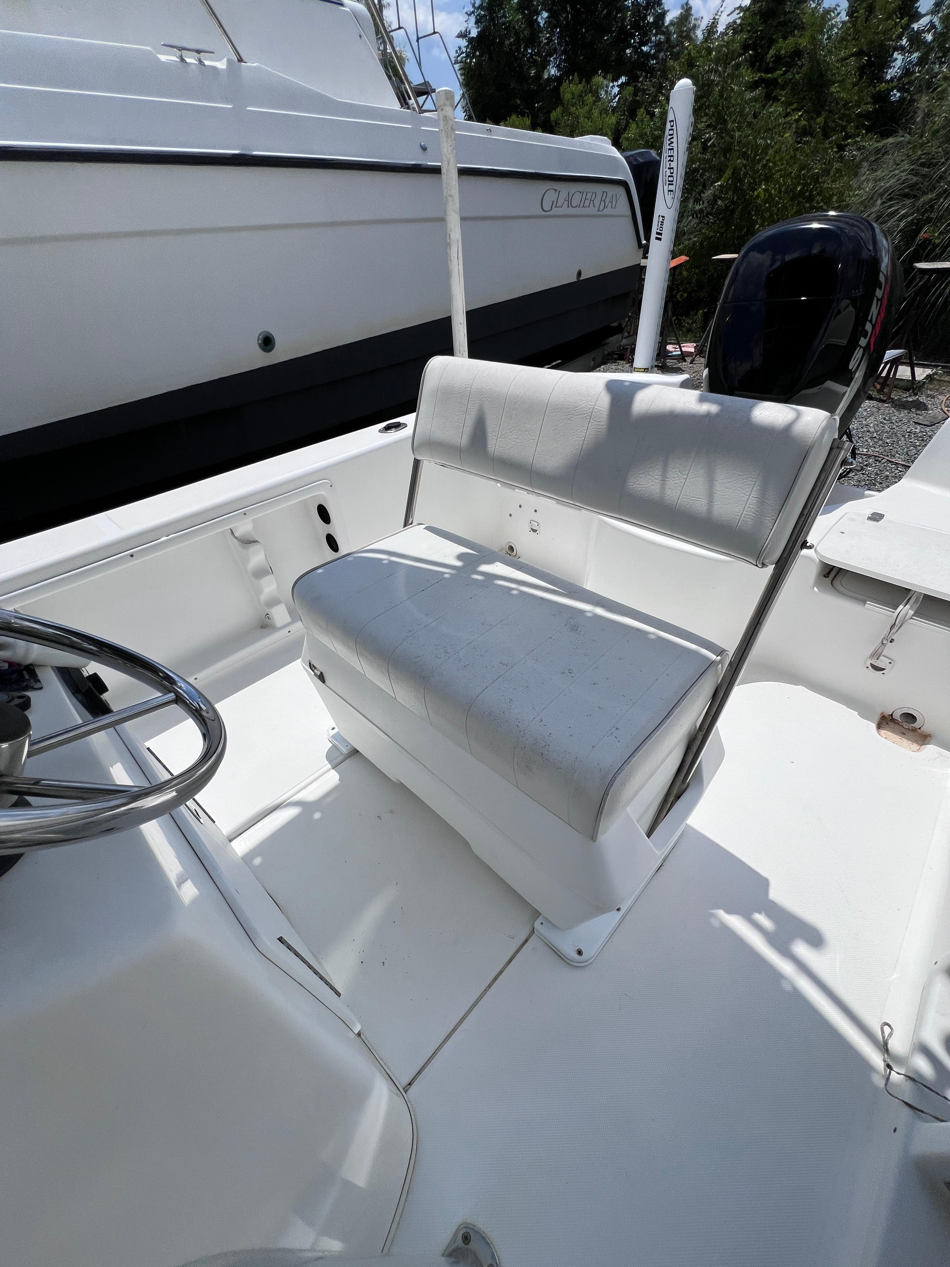 2008 Carolina Skiff 198 DLV Elite