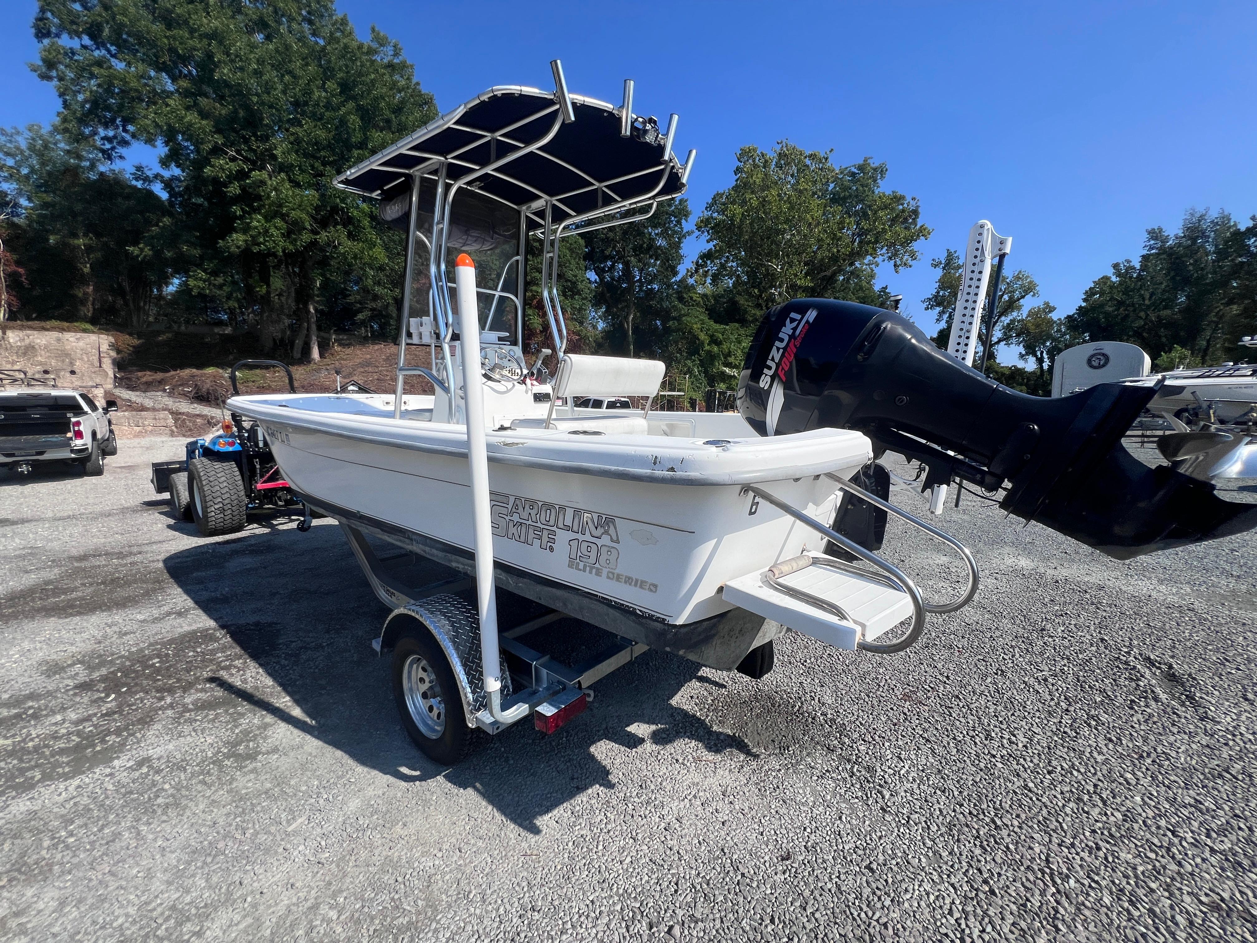 2008 Carolina Skiff 198 DLV Elite