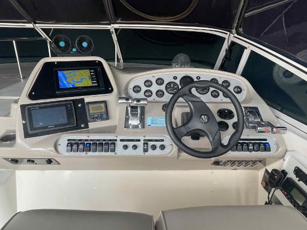 37' Cruisers Yachts, Listing Number 100898649, Image No. 3