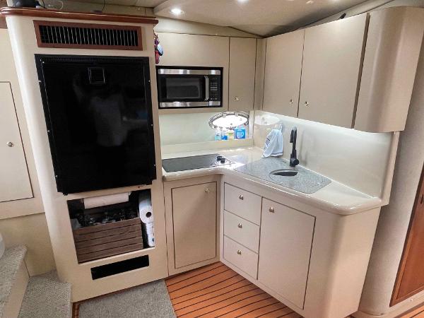 37' Cruisers Yachts, Listing Number 100898649, Image No. 26