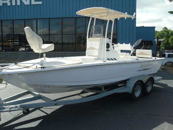 2019 Key Largo boat for sale, model of the boat is 206 Bay Boat & Image # 3 of 18