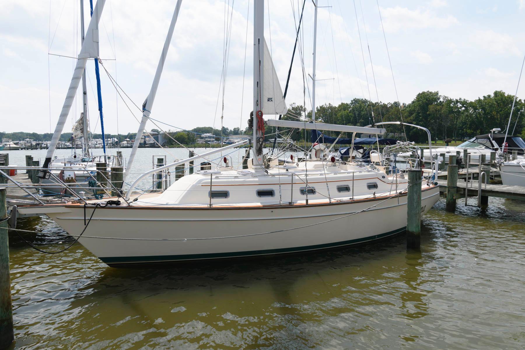 M 6477 JB Knot 10 Yacht Sales