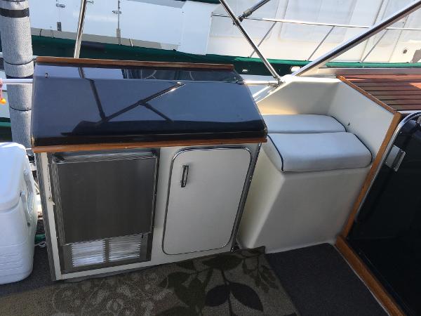 38' Chris-Craft, Listing Number 100854806, Image No. 10