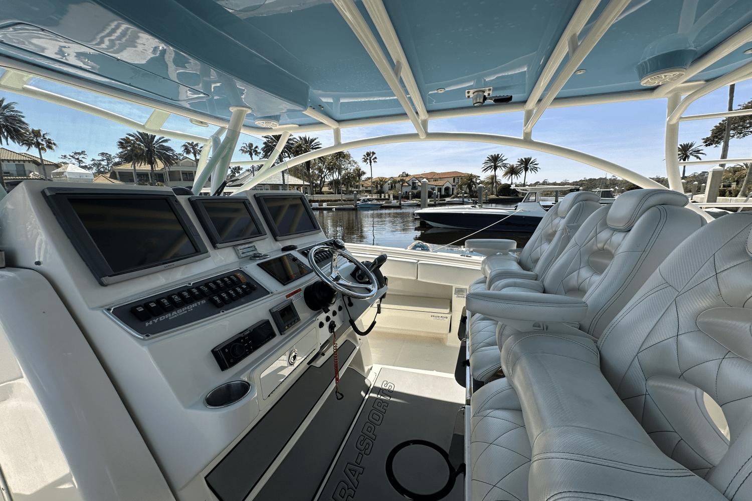 2014-hydra-sports-42-cc-power-9745251-976522960-0-090420251141-10