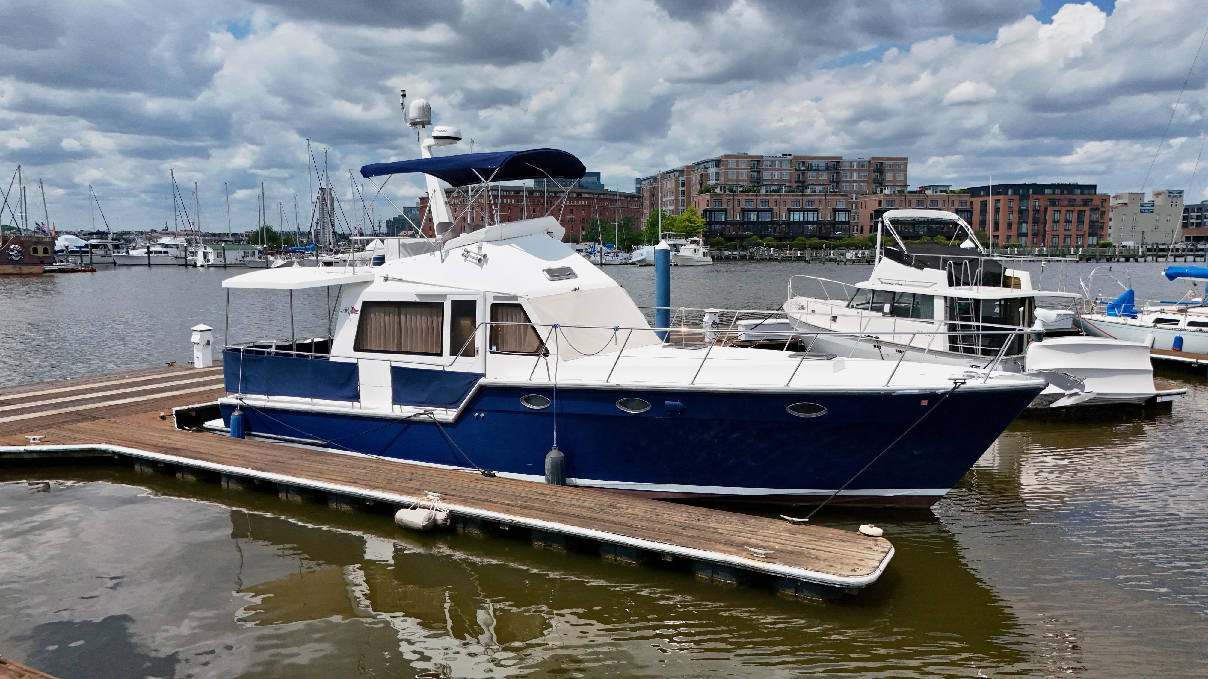 2008 Island Pilot 435
