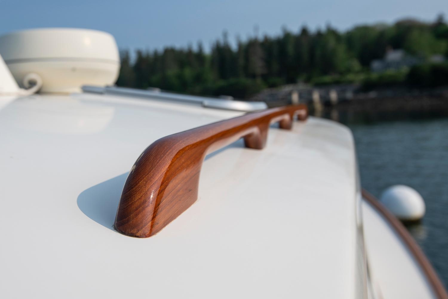 Hinckley-Picnic Boat 2000-PROMISE RI-US-9835271 | Thumbnail