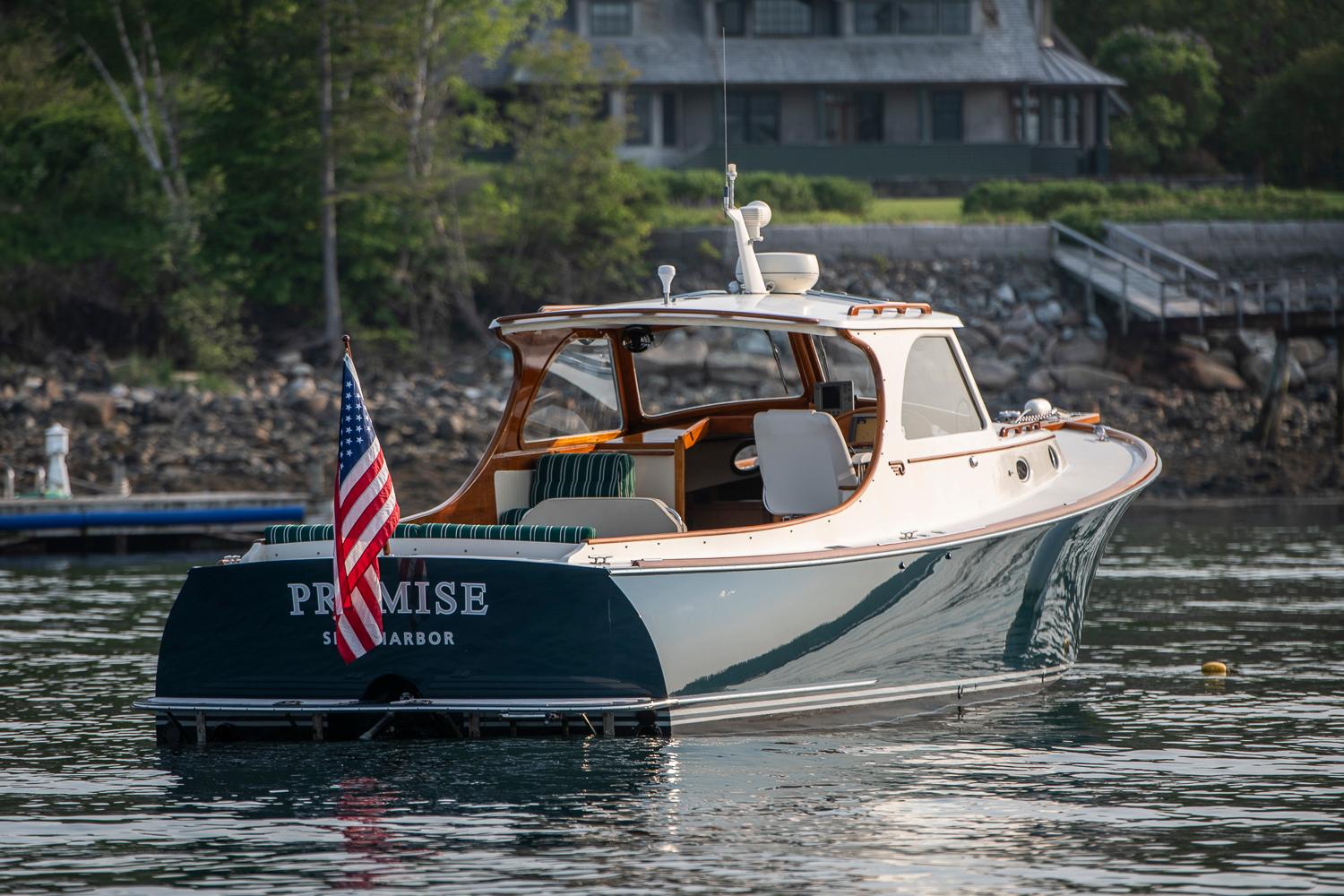 Hinckley-Picnic Boat 2000-PROMISE RI-US-9835271 | Thumbnail