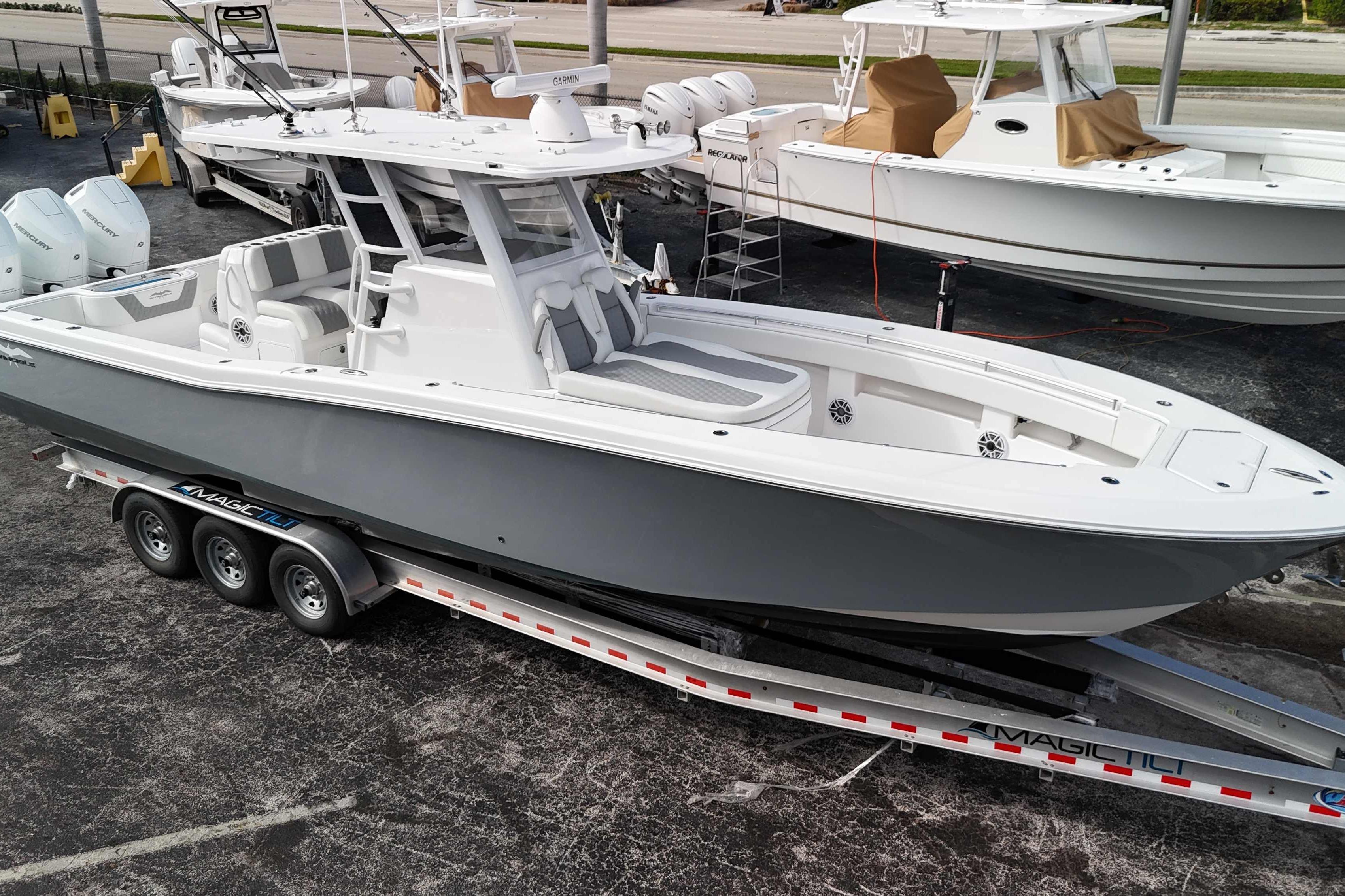 2025 Invincible 36 Open Fisherman