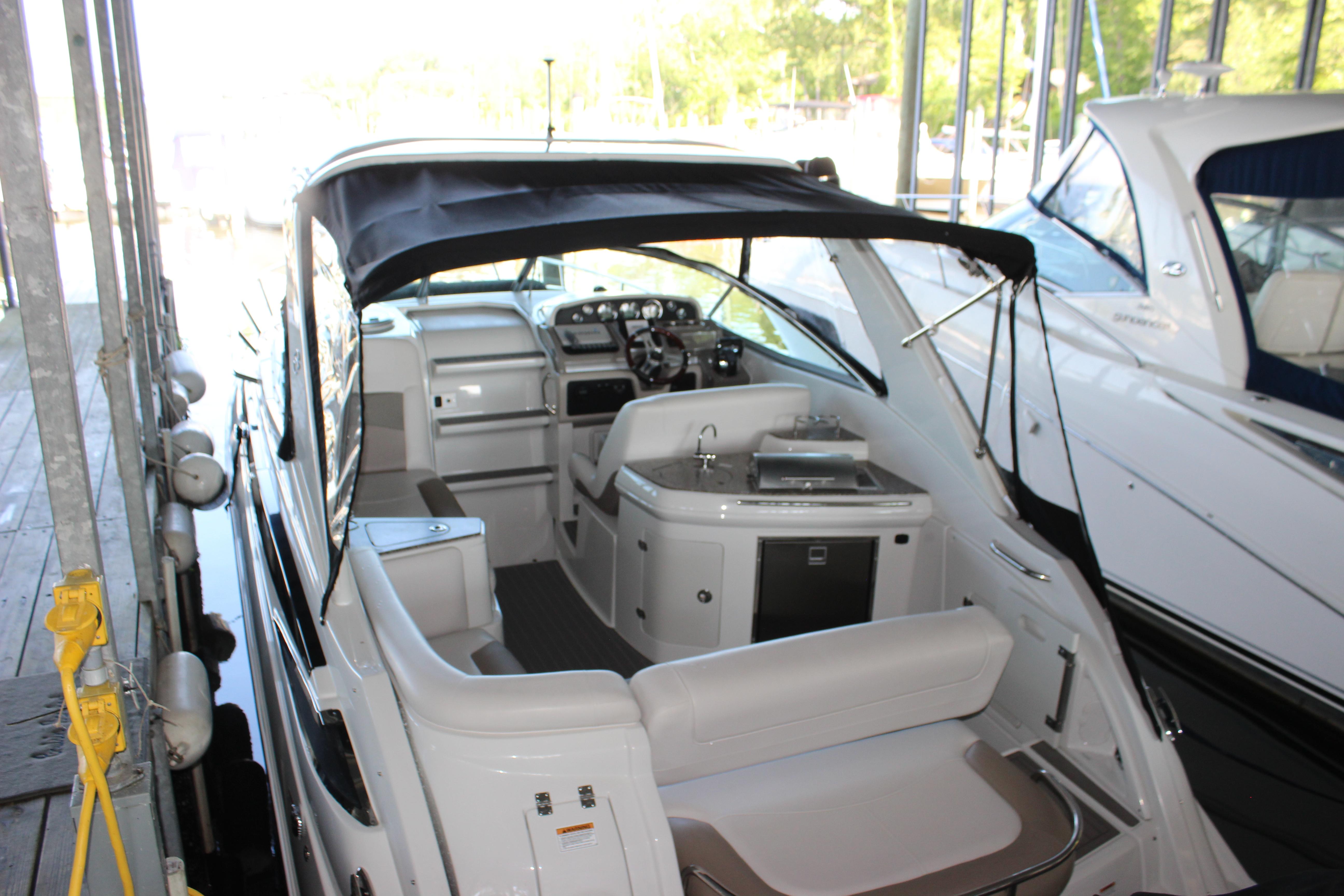 2021-crownline-294-cr-power-9785274-20250507081139425-1_XLARGE