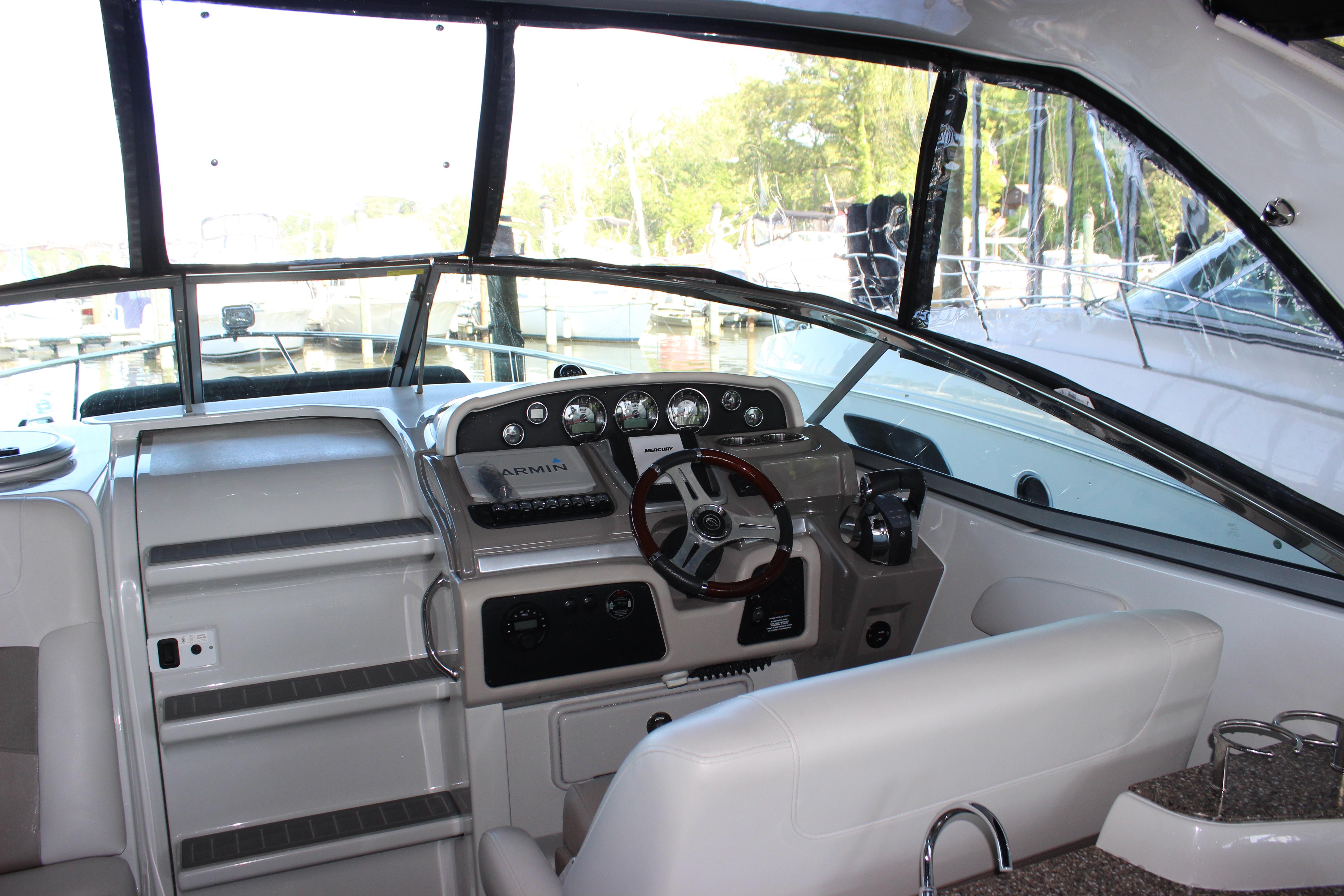 2021-crownline-294-cr-power-9785274-20250507081210088-1_XLARGE
