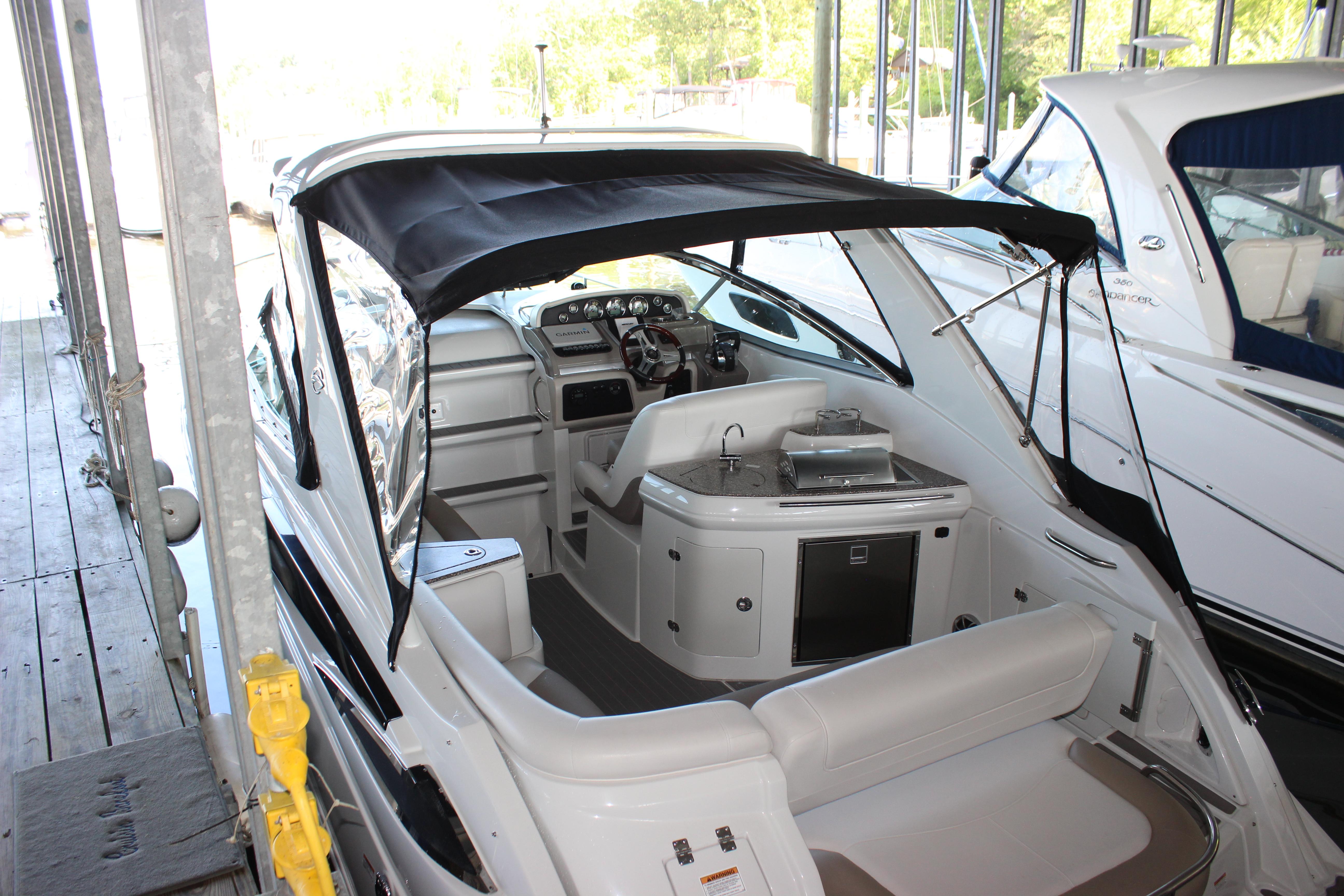 2021-crownline-294-cr-power-9785274-20250507081330398-1_XLARGE