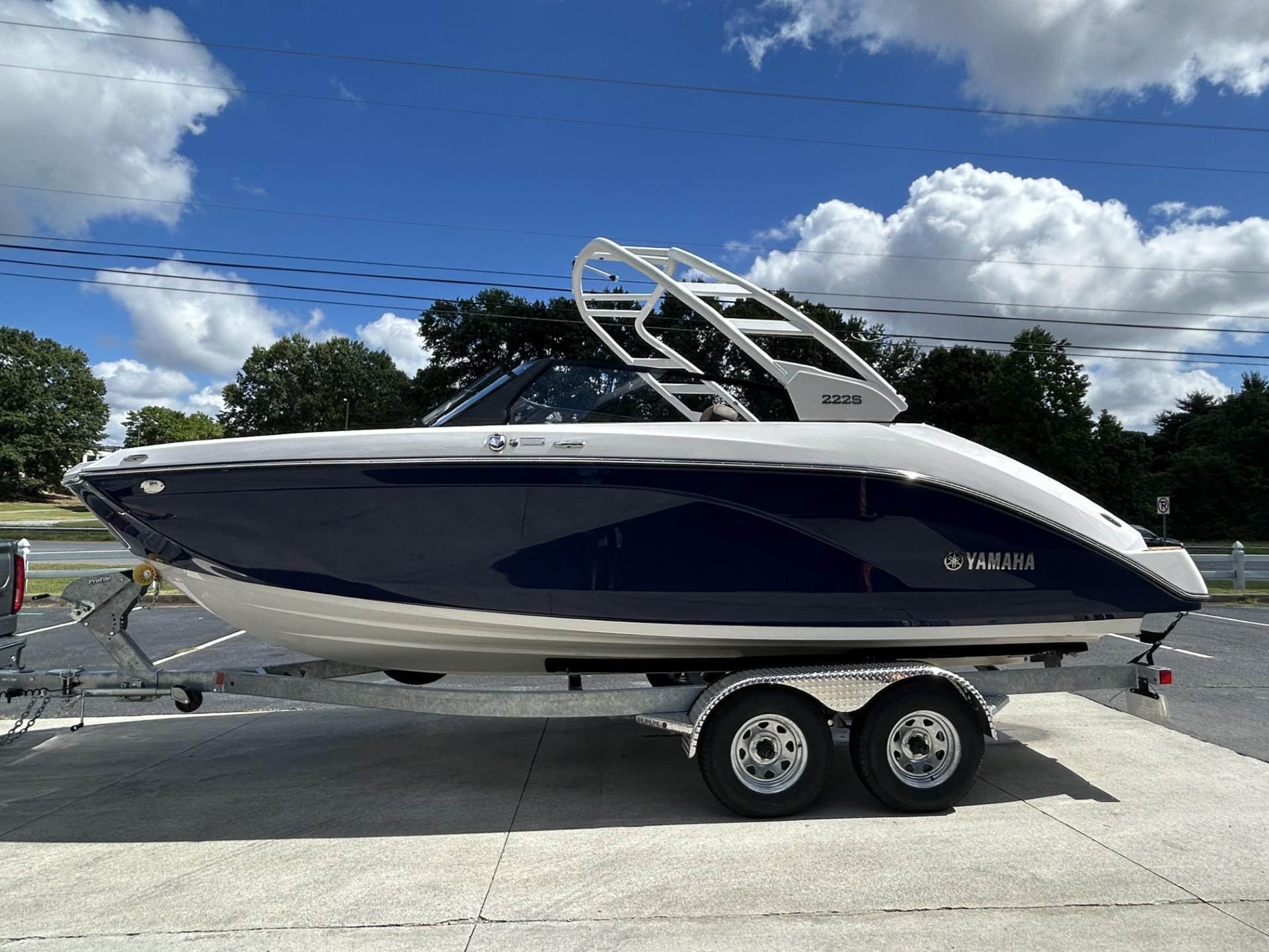 2024 Yamaha Boats 222 S