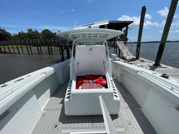 42' Yellowfin, Listing Number 100914776, Image No. 10