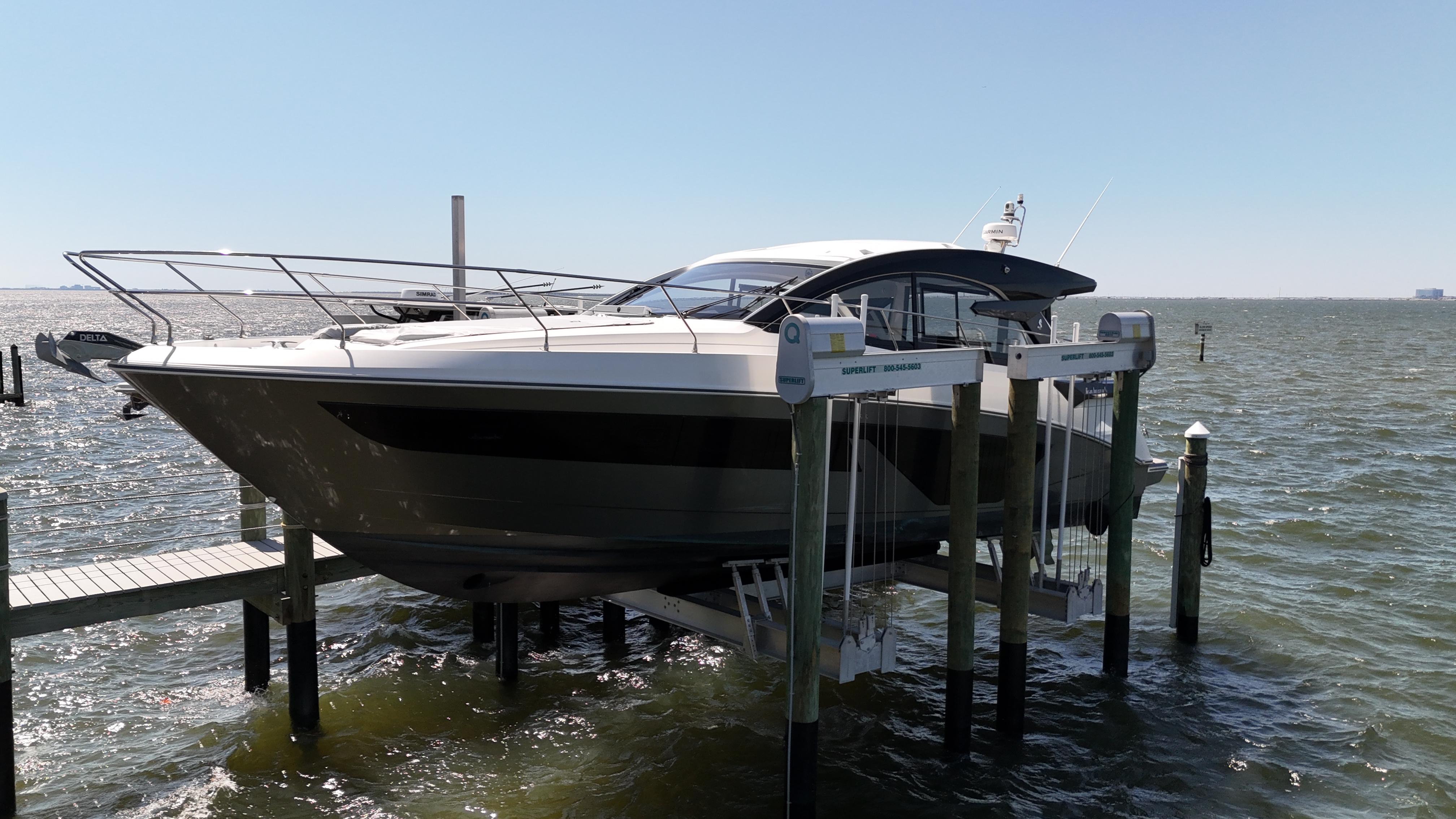 Yacht Photos Pics
