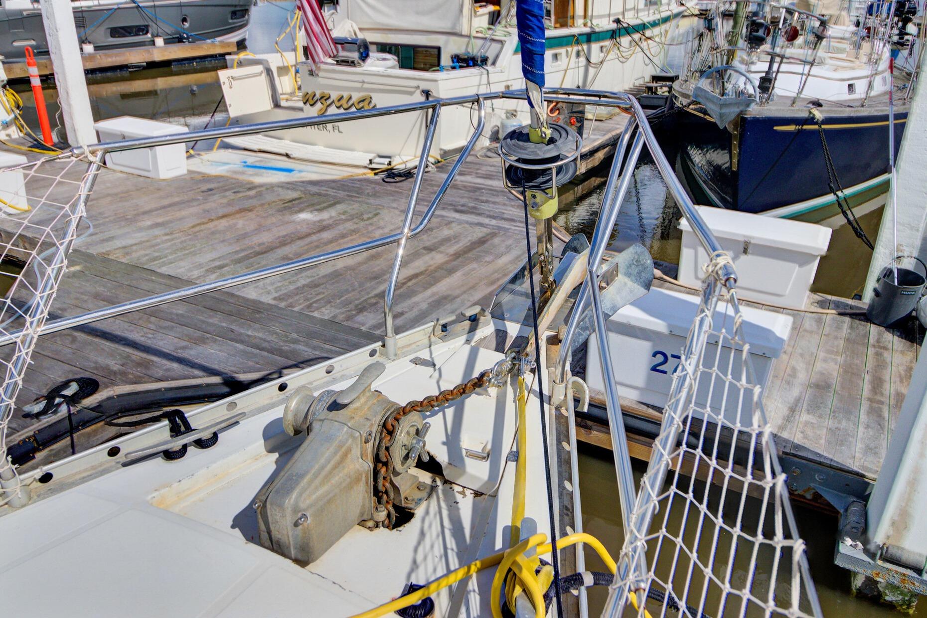 Yacht Photos Pics