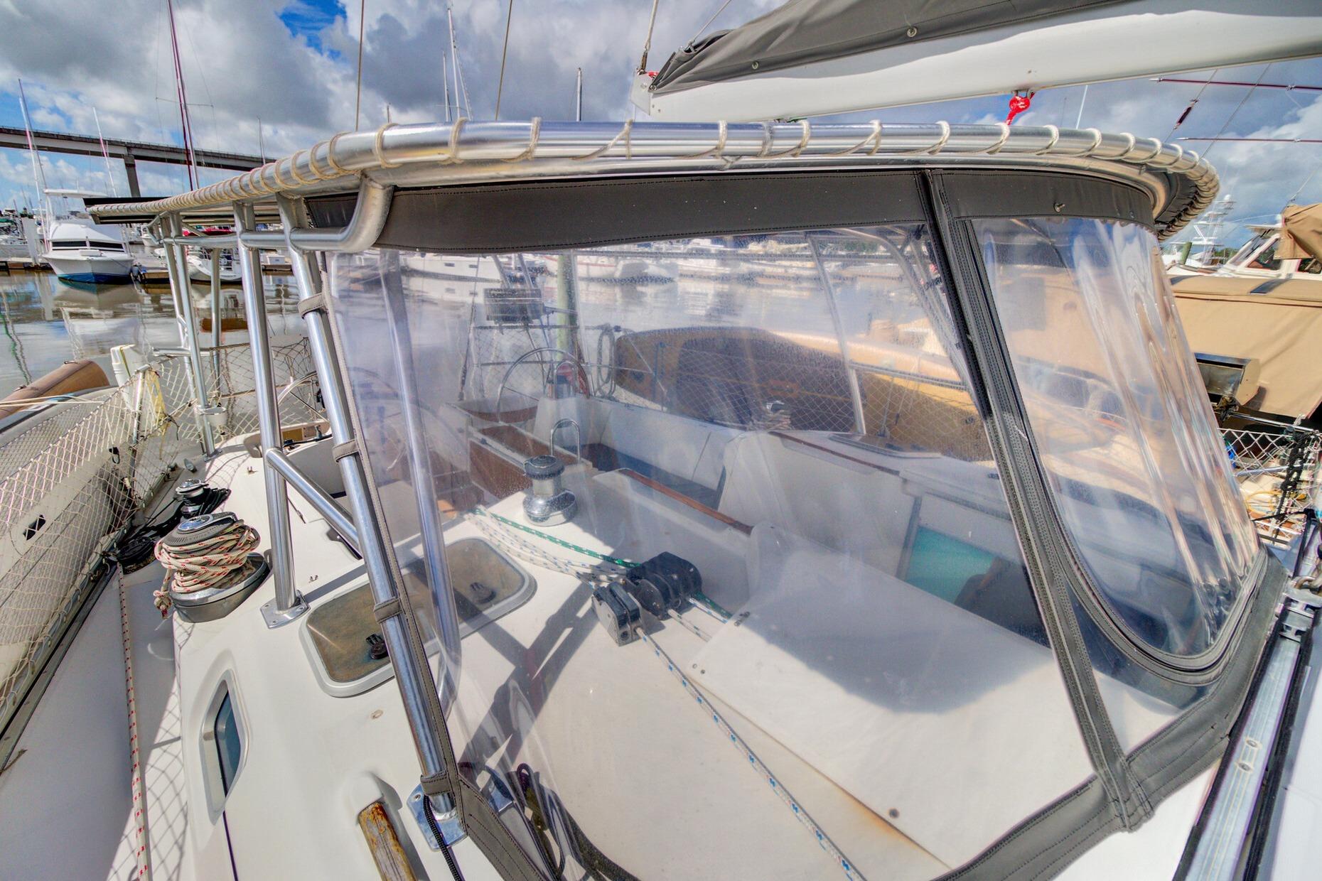 Yacht Photos Pics