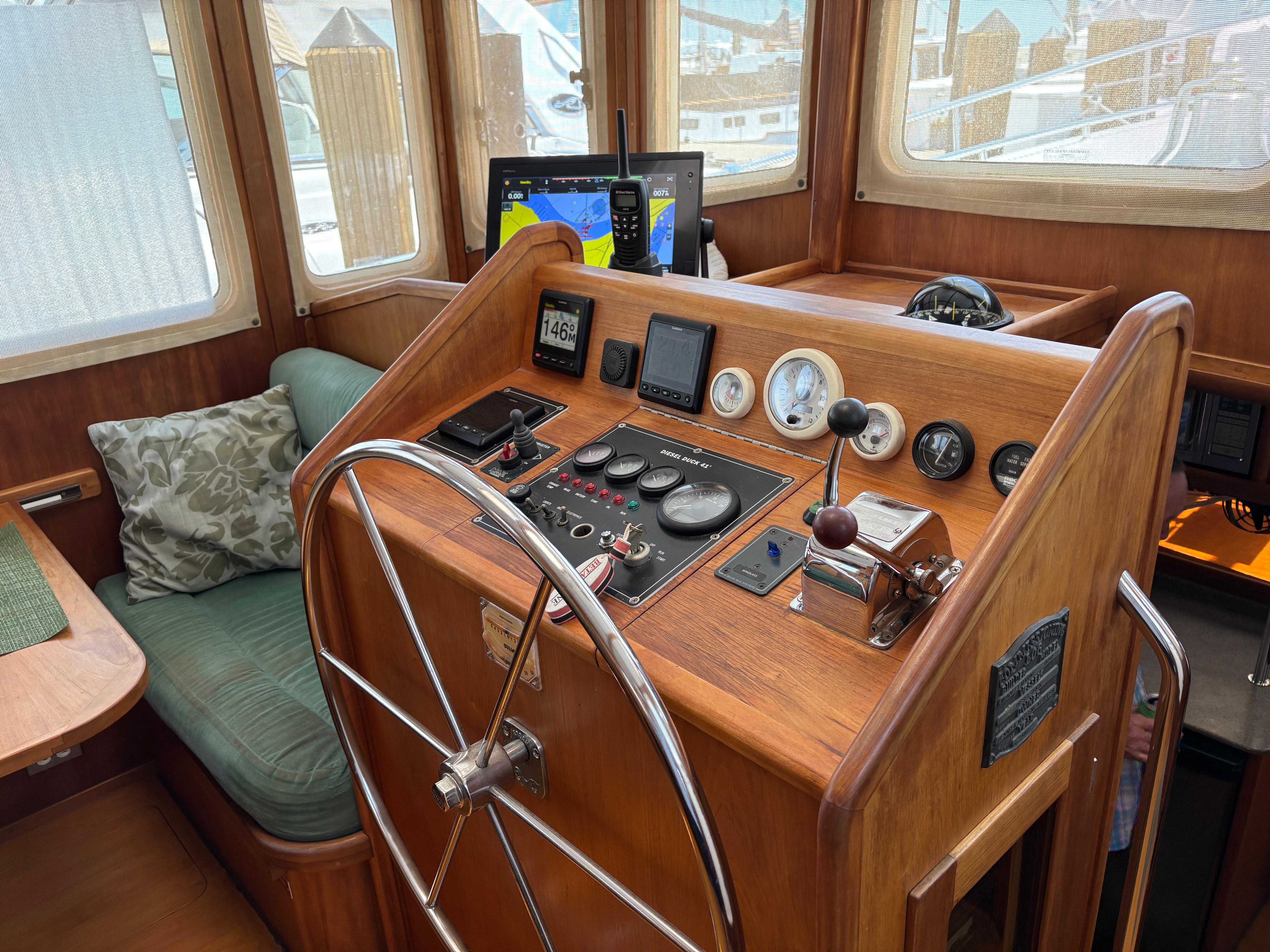 Diesel Duck-Trawler 1999-Diesel Duck FL-US-9785299 | Thumbnail