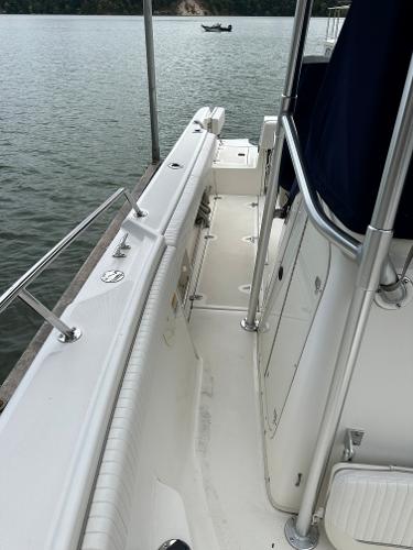 23' Boston Whaler, Listing Number 100911325, - Photo No. 14