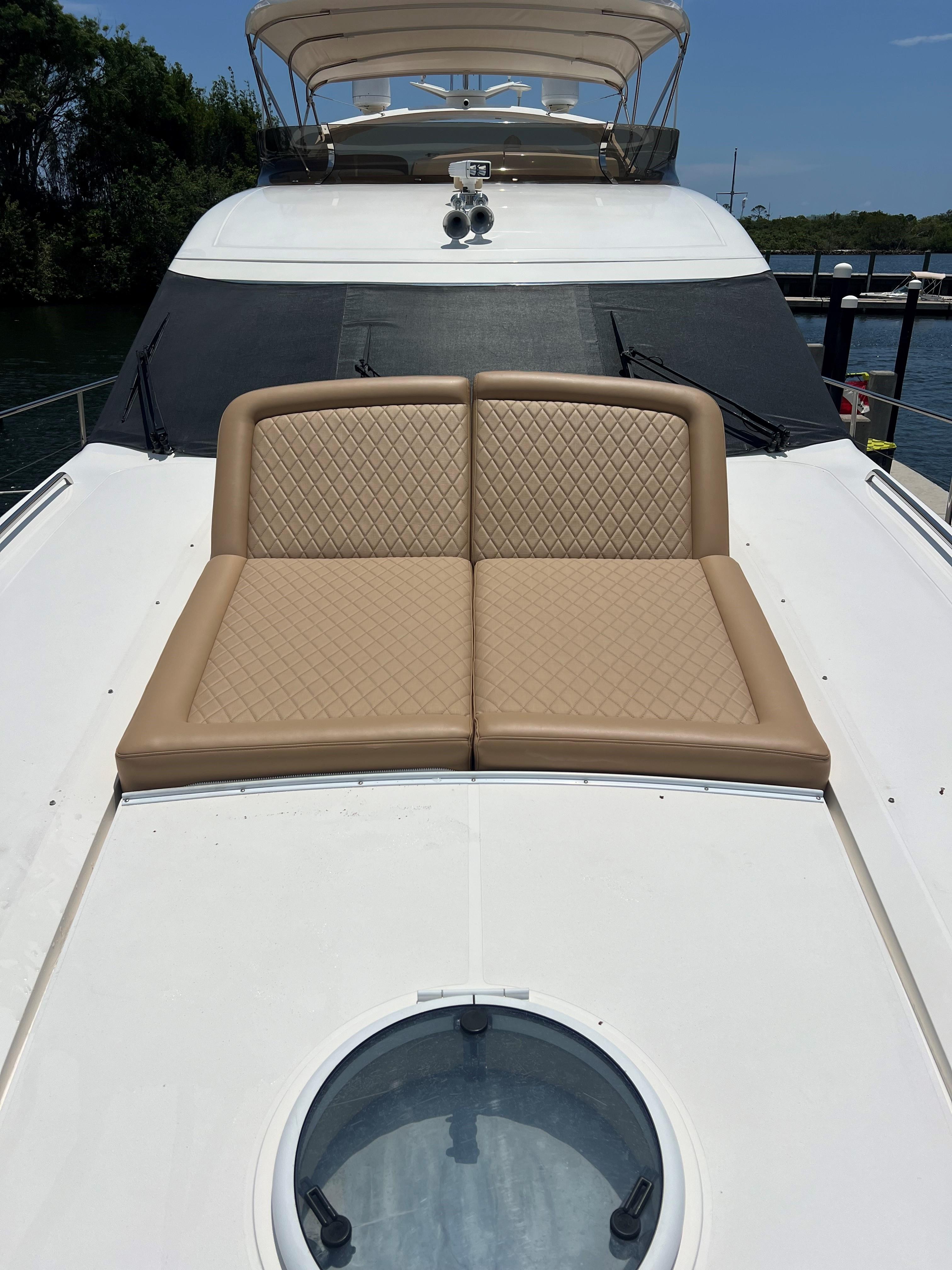 2006-princess-67-flybridge-power-9755301-20250529055938967-1_XLARGE