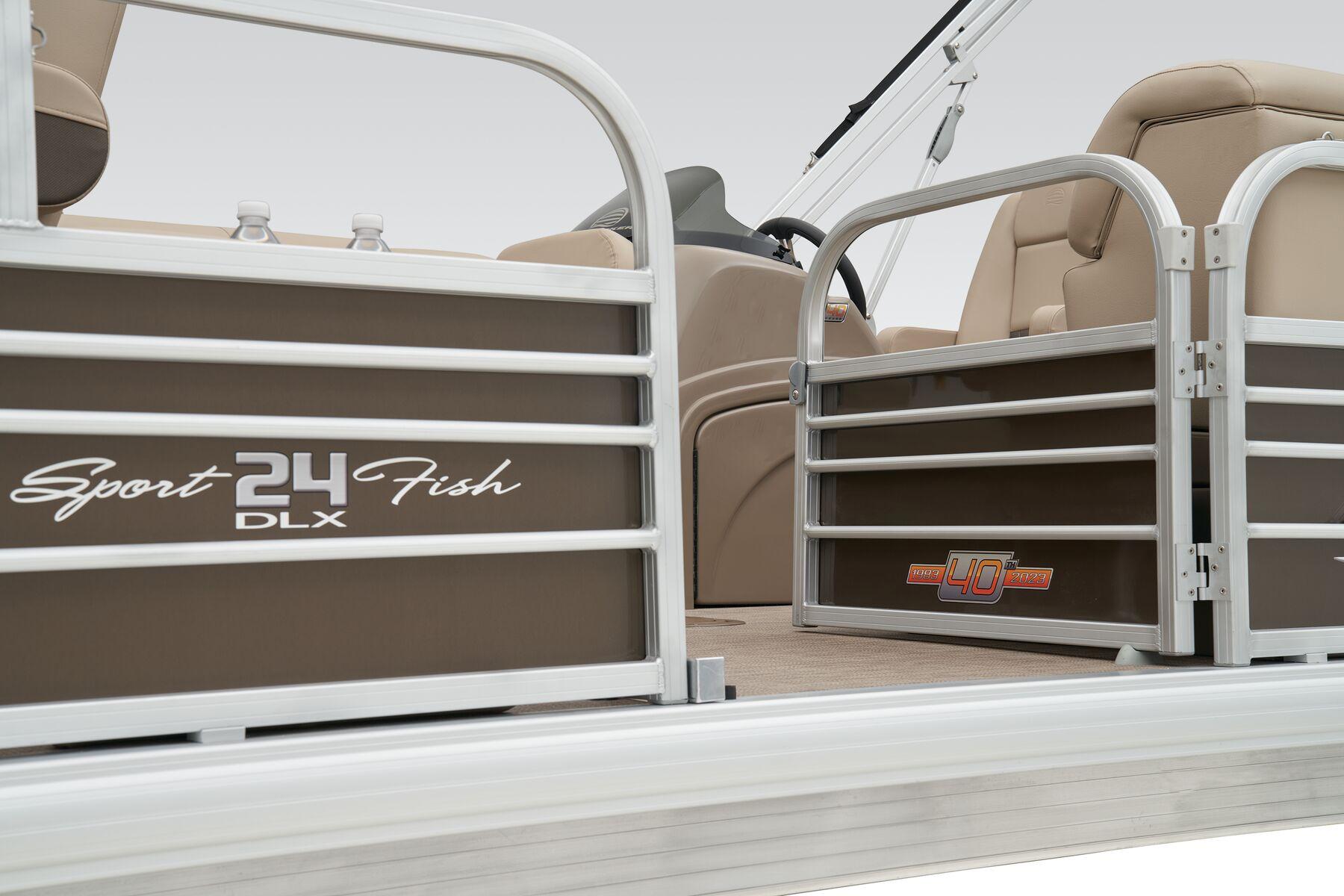 Sun Tracker Sportfish 24 XP3