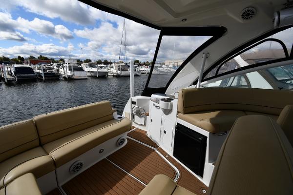 38' Cruisers Yachts, Listing Number 100913208, Image No. 28