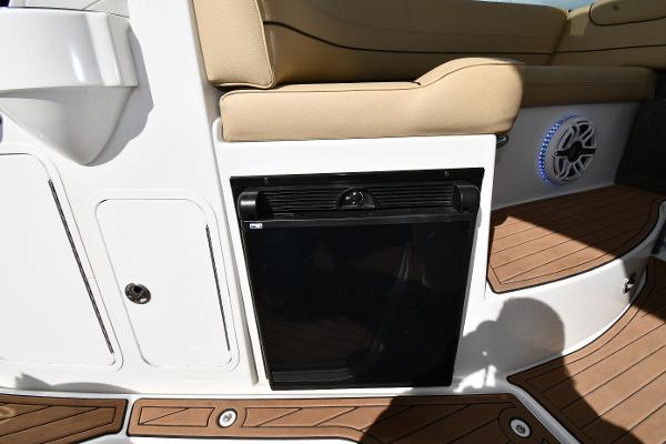38' Cruisers Yachts, Listing Number 100913208, Image No. 31