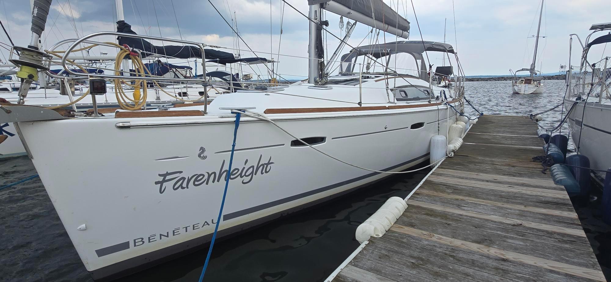 Yacht Photos Pics