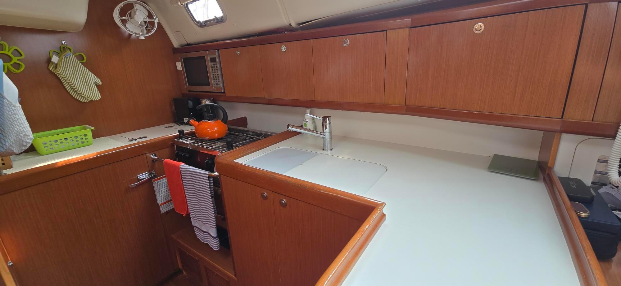 Yacht Photos Pics