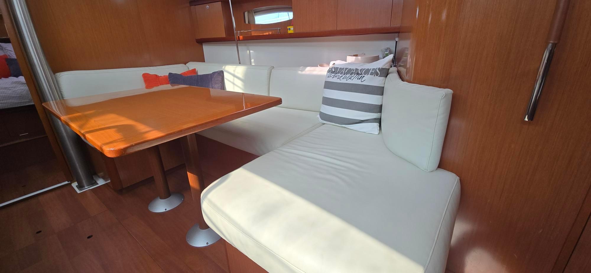Yacht Photos Pics