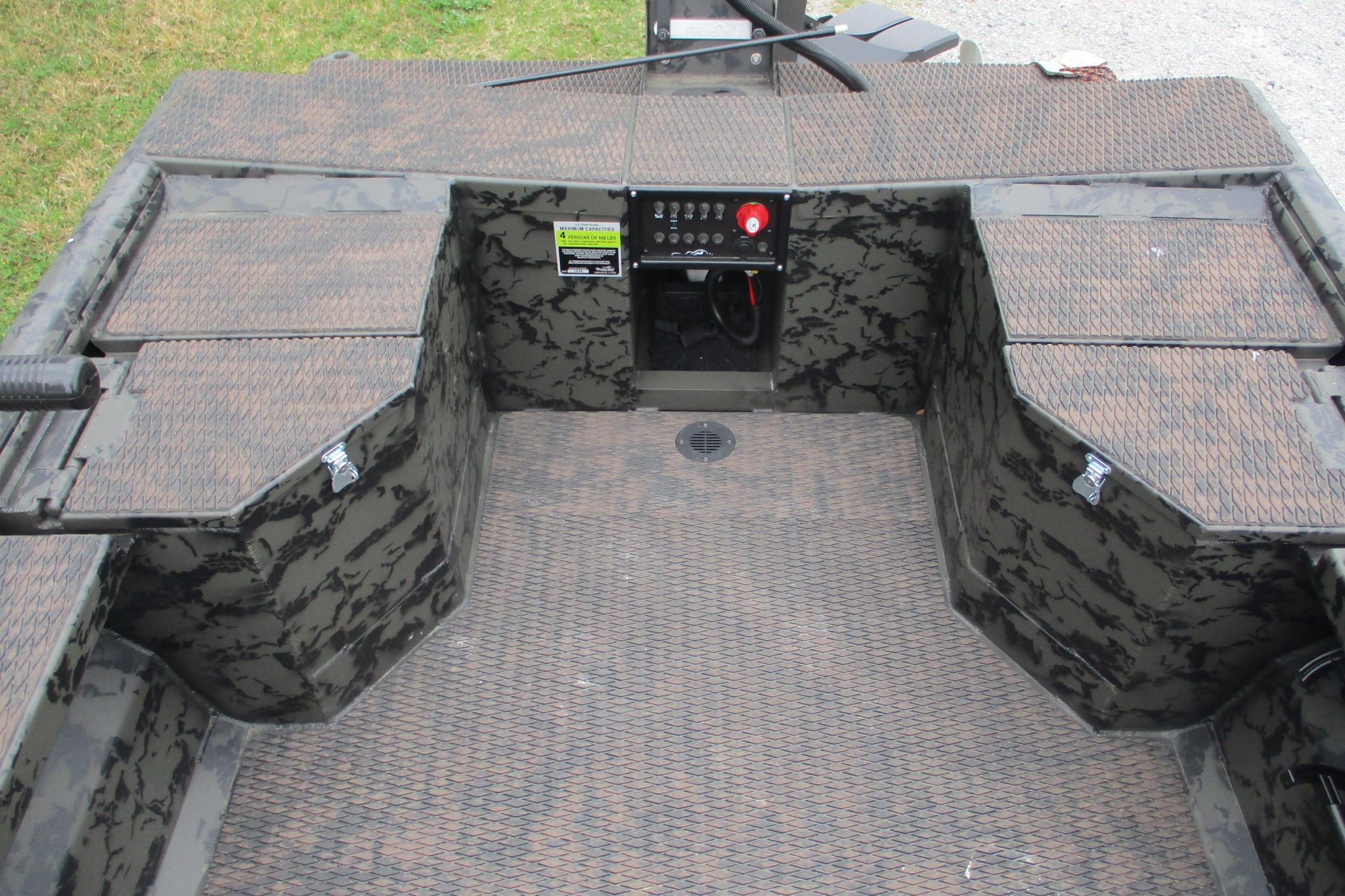 2026 Gator Tail 1854 Extreme-6