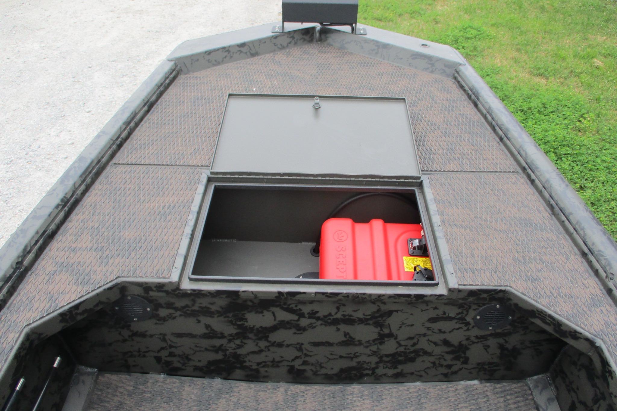 2026 Gator Tail 1854 Extreme-9