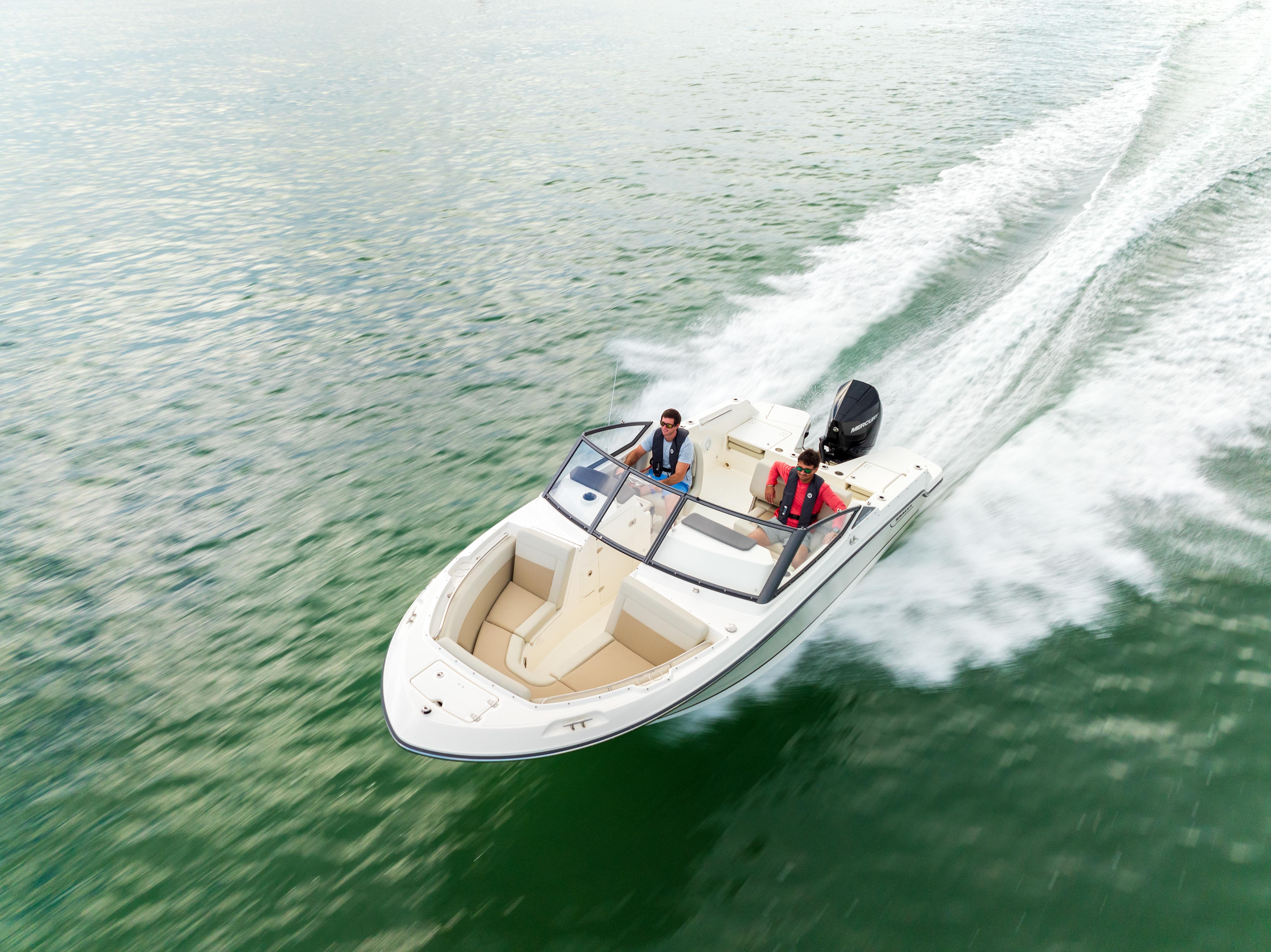 2024-boston-whaler-210-vantage-power-8935332-20250619114054620-1