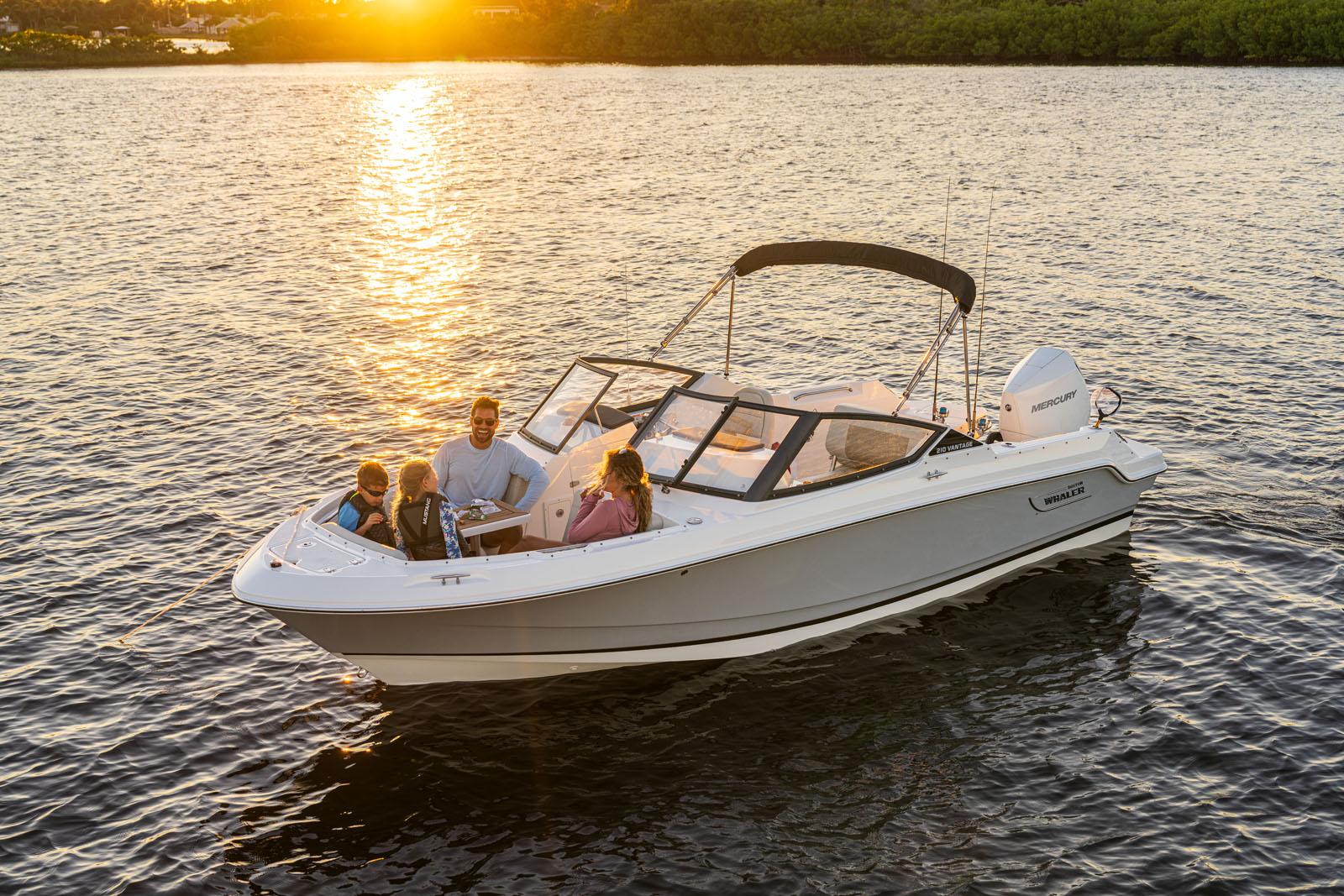 2024-boston-whaler-210-vantage-power-8935332-20250619114059542-1