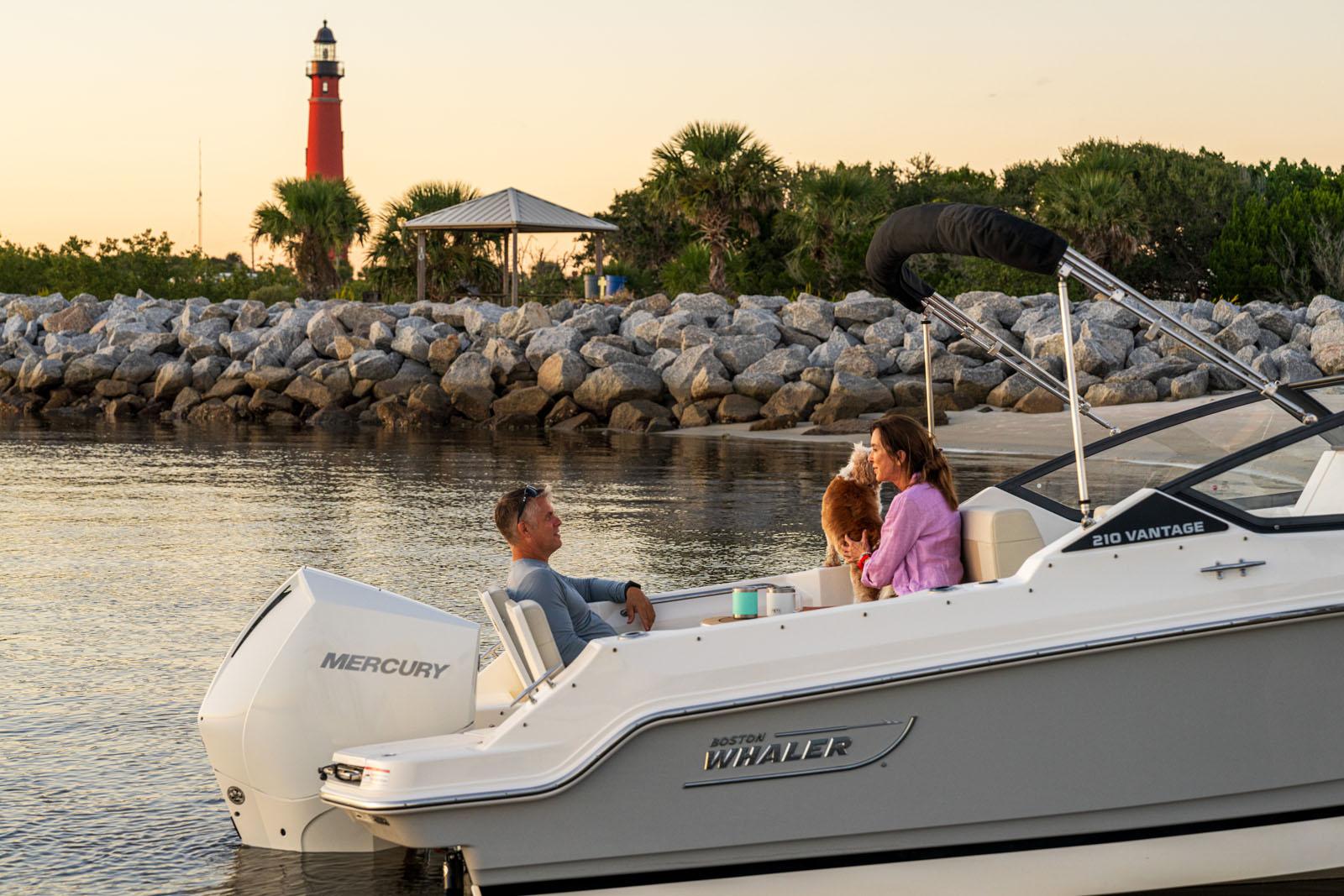 2024-boston-whaler-210-vantage-power-8935332-20250619114111566-1