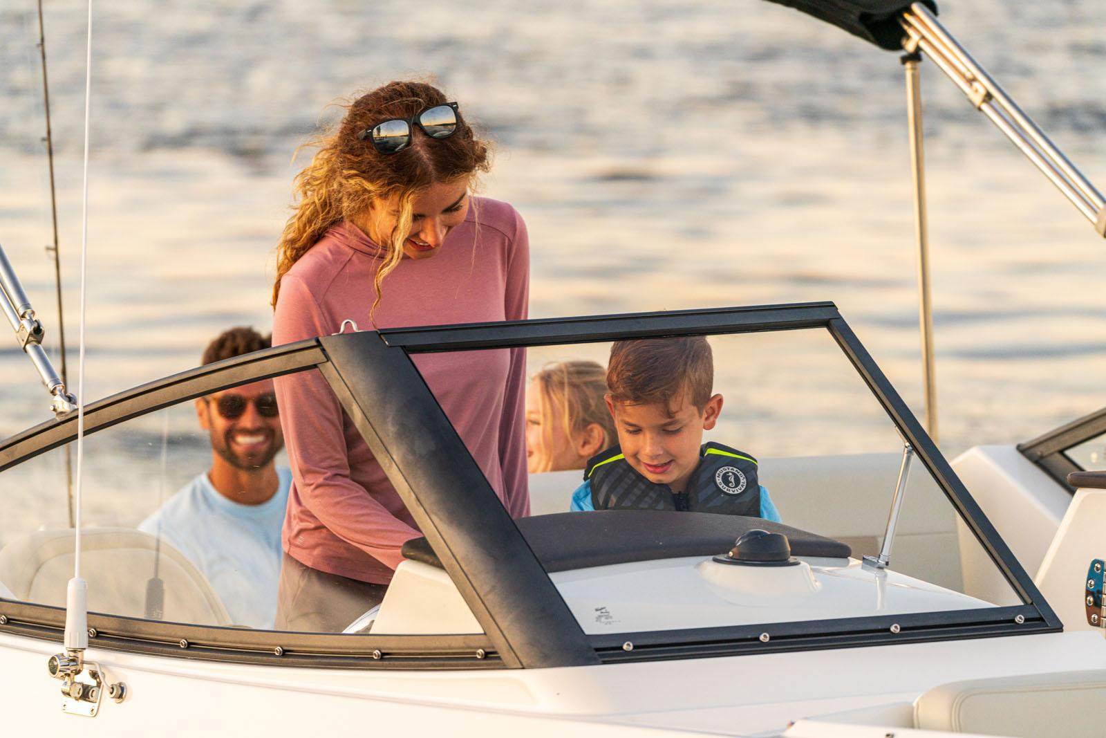 2024-boston-whaler-210-vantage-power-8935332-20250619114118621-1