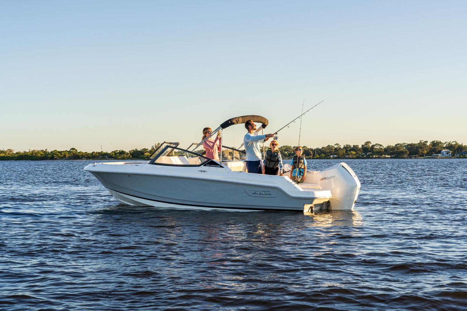 2024-boston-whaler-210-vantage-power-8935332-20250619114125397-1