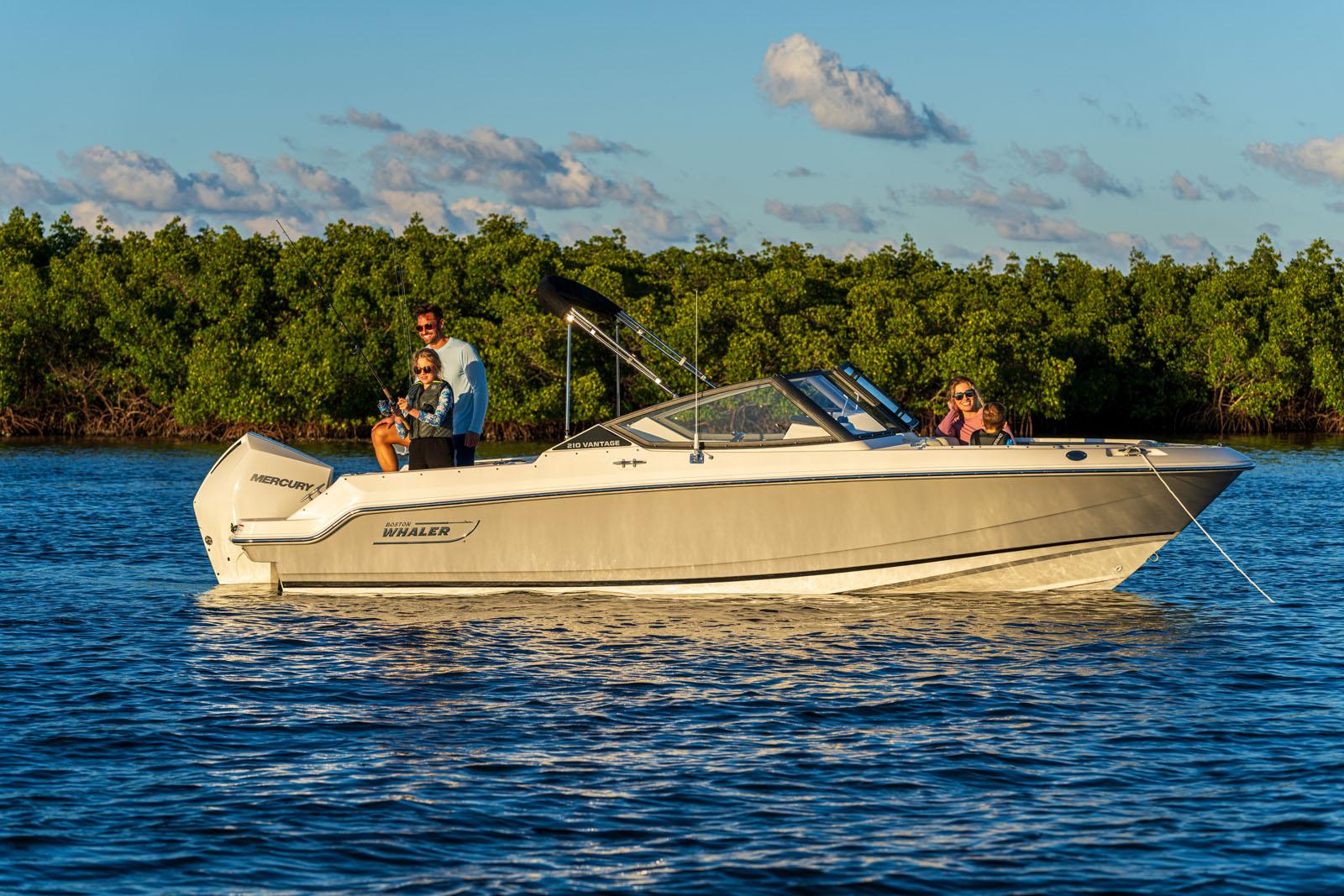 2024-boston-whaler-210-vantage-power-8935332-20250619114136048-1