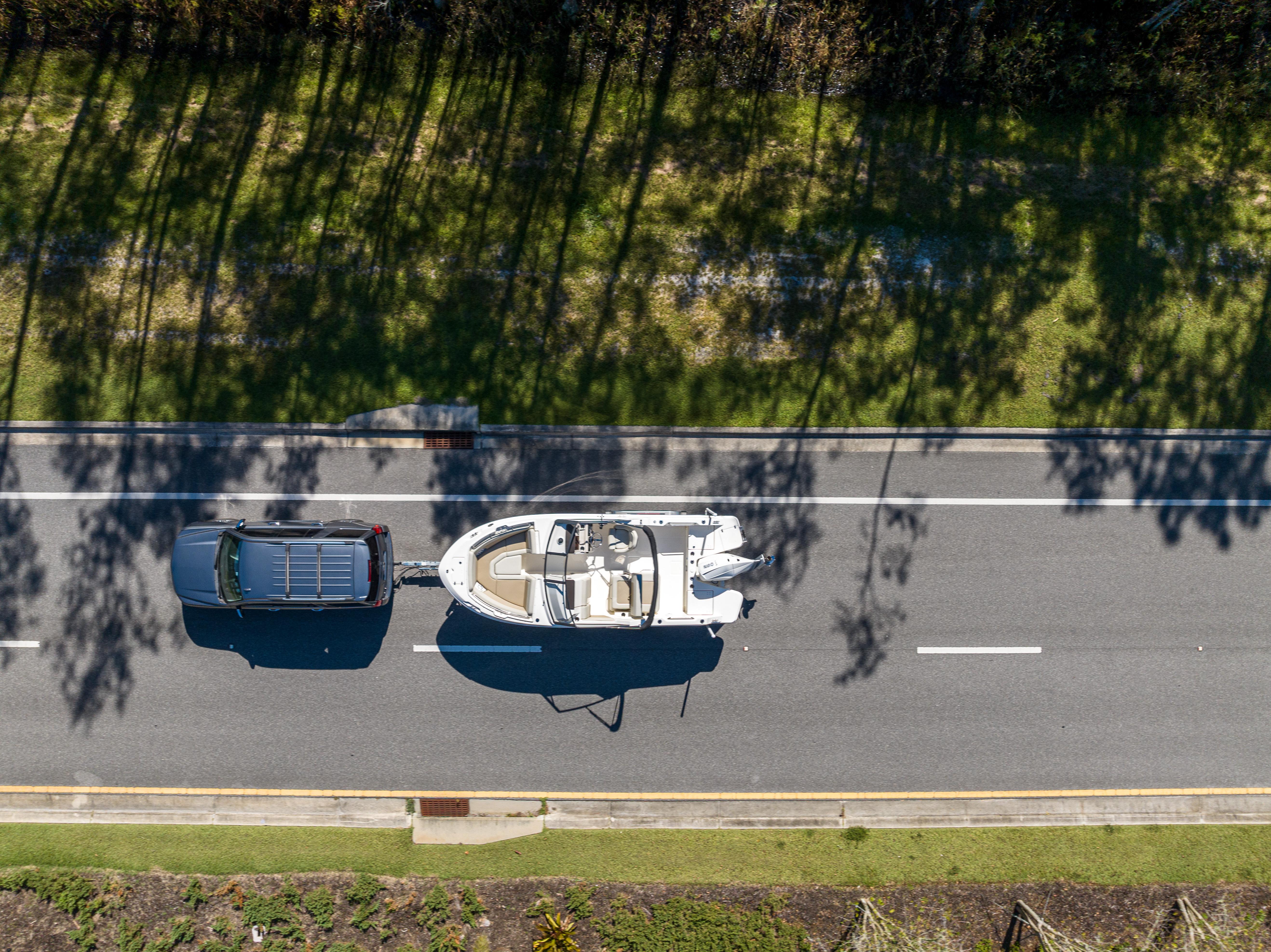 2024-boston-whaler-210-vantage-power-8935332-20250619114142309-1