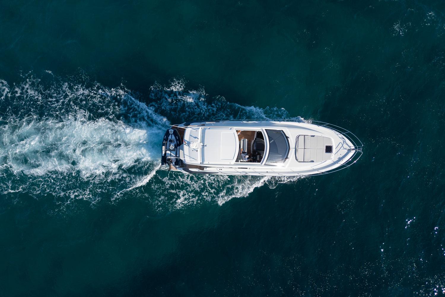 Yacht Photos Pics