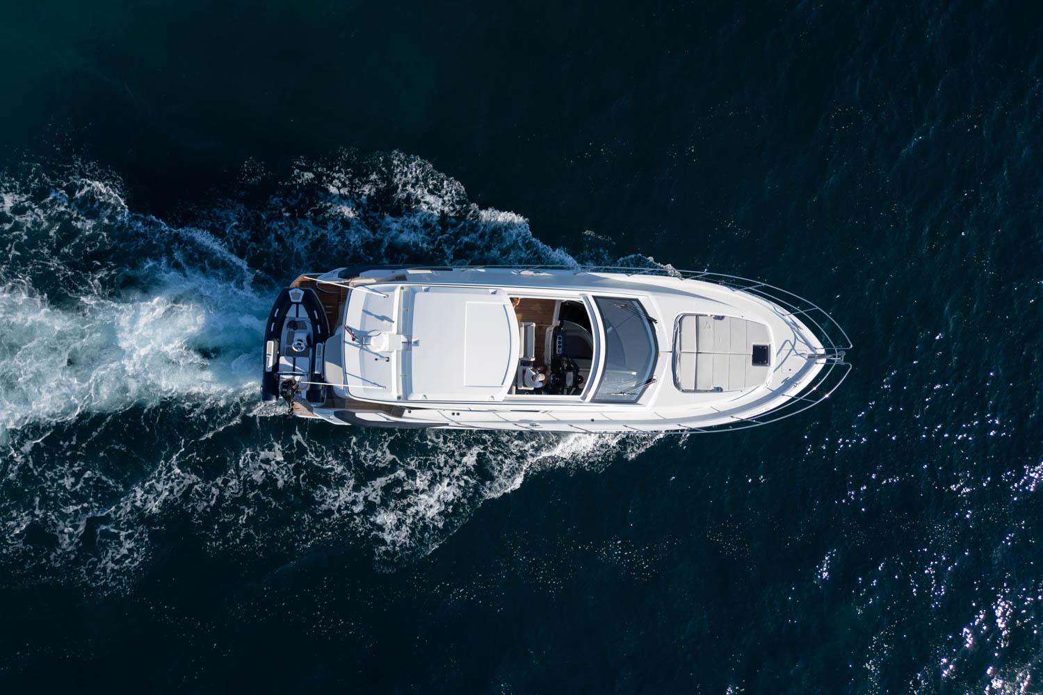 Yacht Photos Pics
