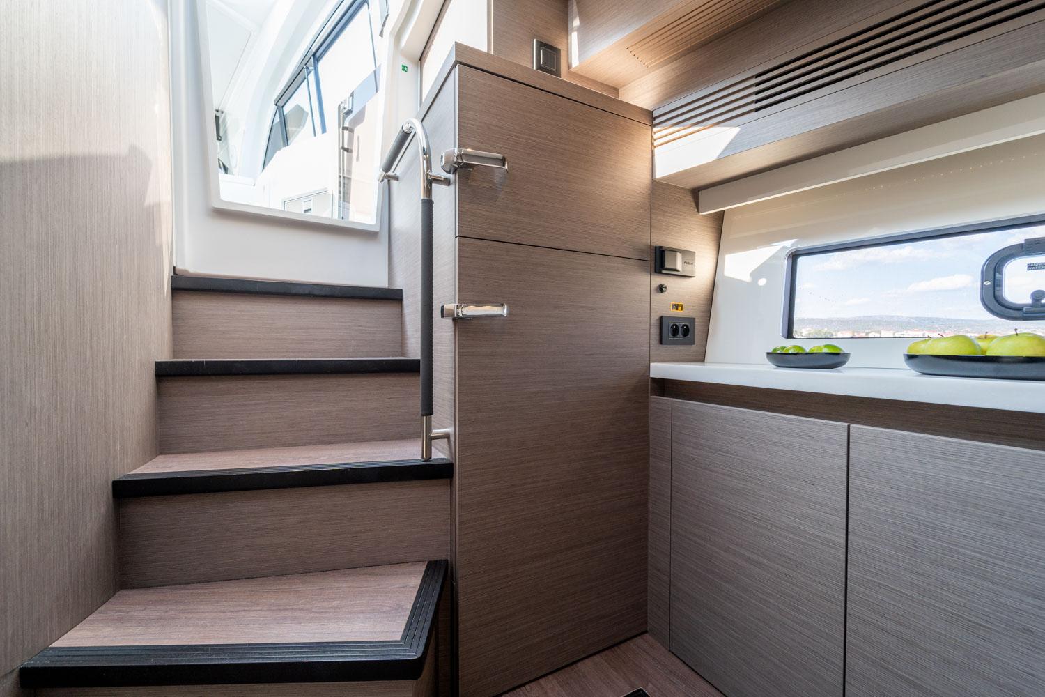 Yacht Photos Pics