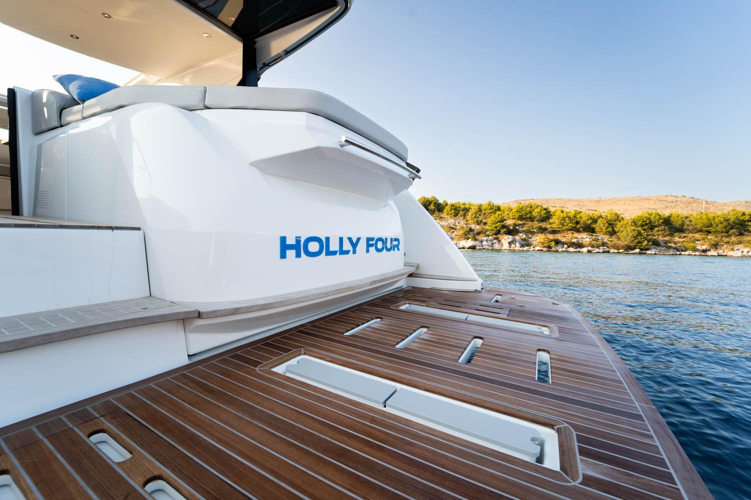 Yacht Photos Pics