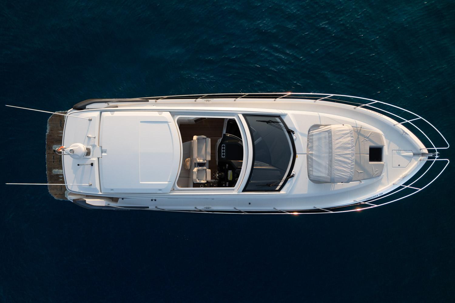 Yacht Photos Pics