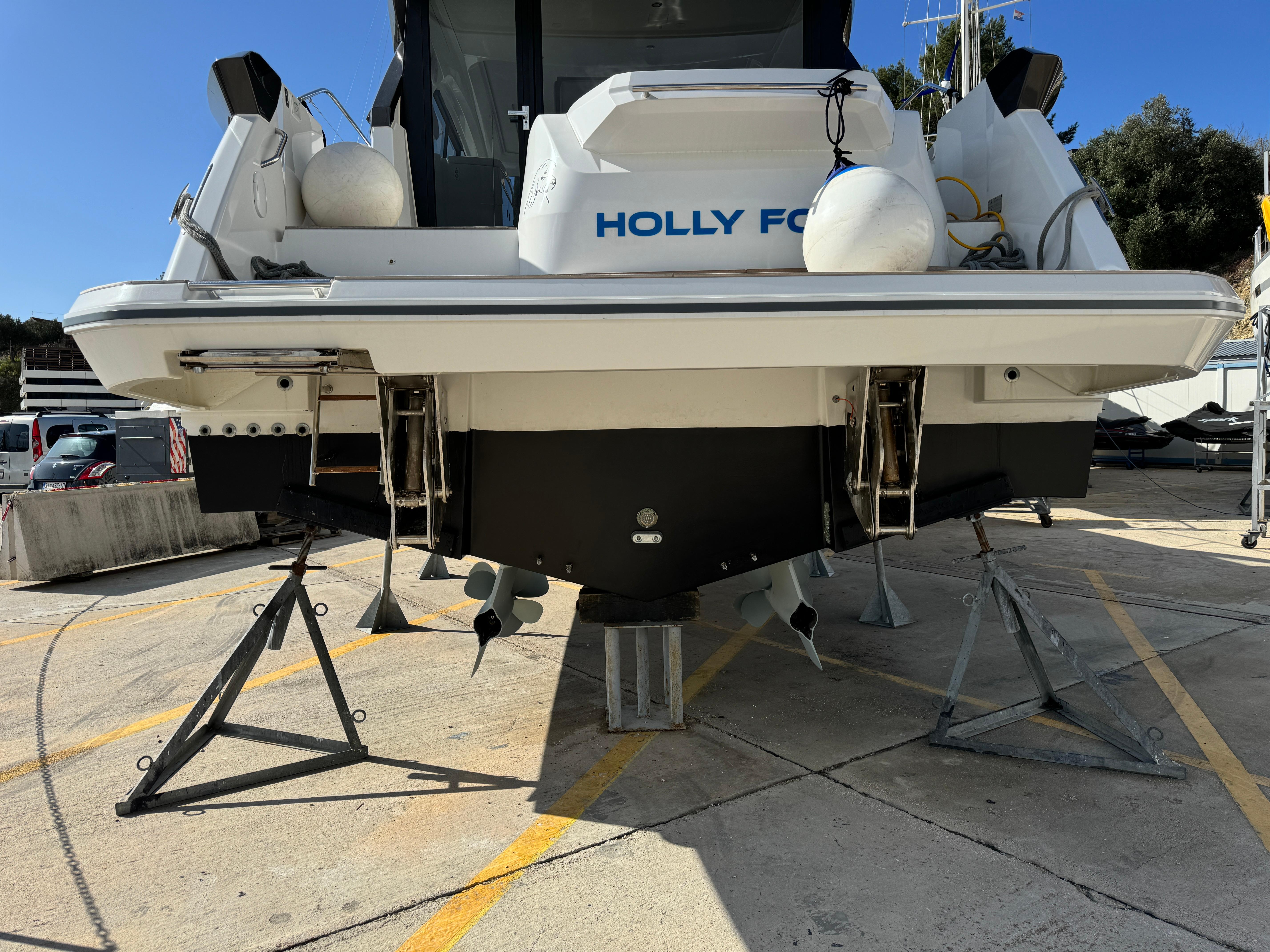 Yacht Photos Pics
